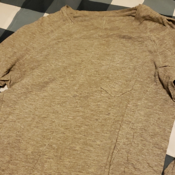 Tee - Picture 1 of 4